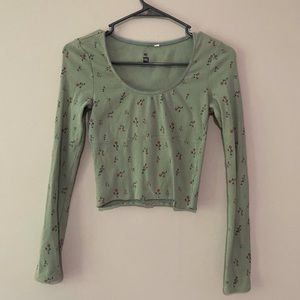ME to WE Sea-foam/Mint Green Floral Long Sleeve Top with Lace Trim